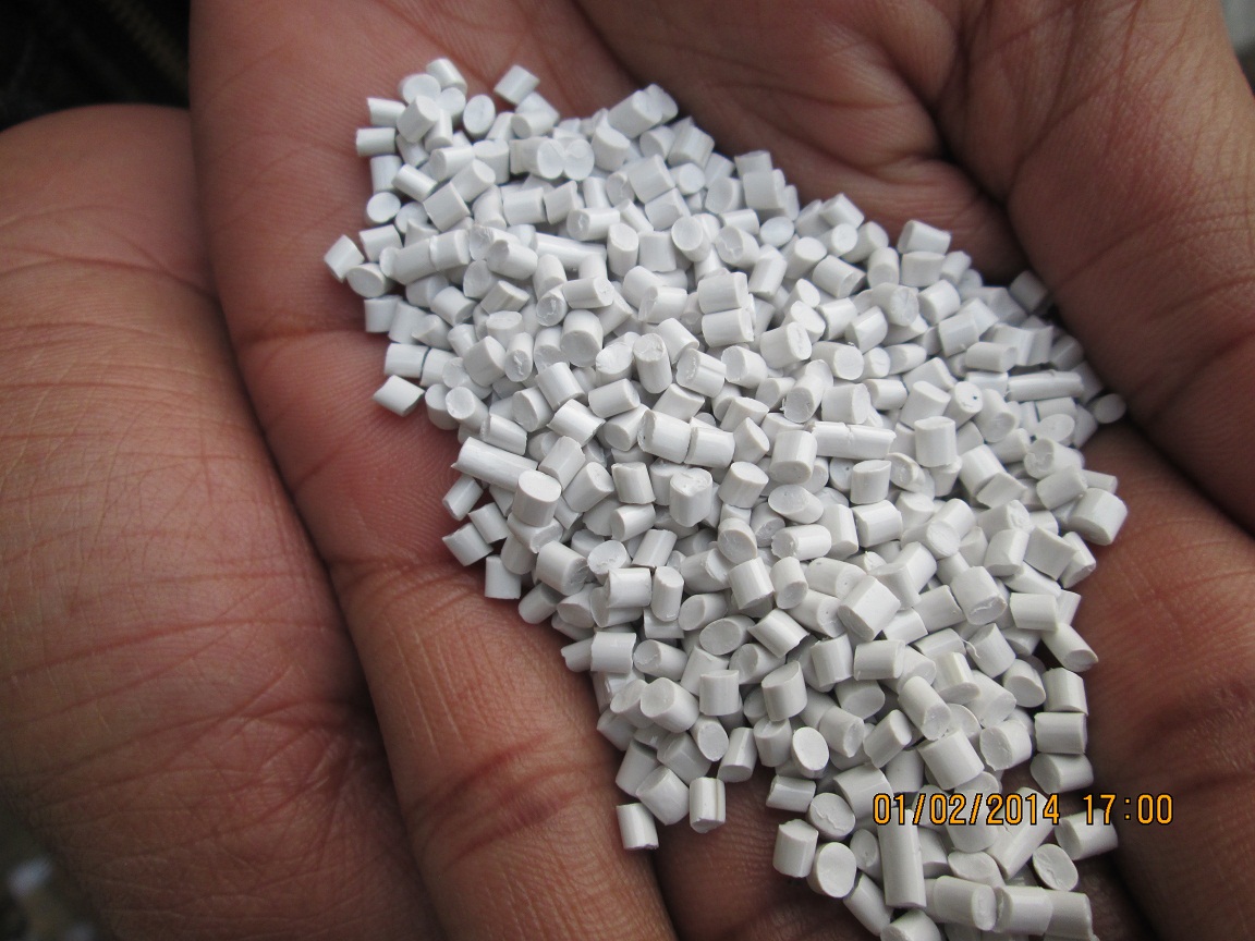 ABS_White_ GRANULES (5)
